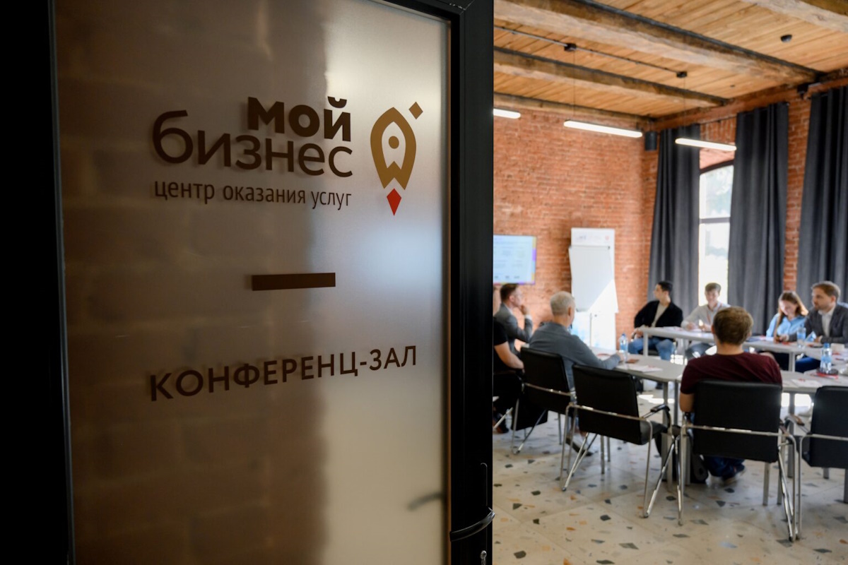    Фото: администрация губернатора Астраханской области, источник: abnews.ru