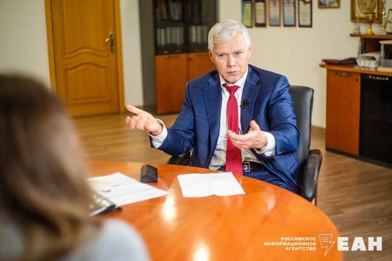    ЕАН. Валерий Гартунг