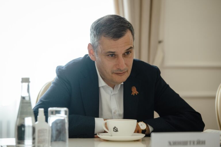    Фото пресс-службы губернатора Курской области Ксения Смирнова