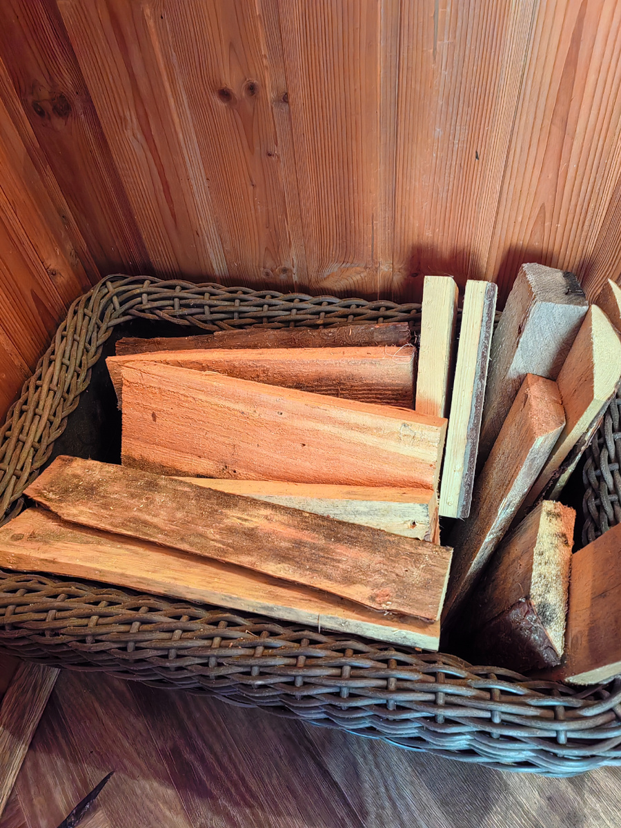 Ароматные дрова