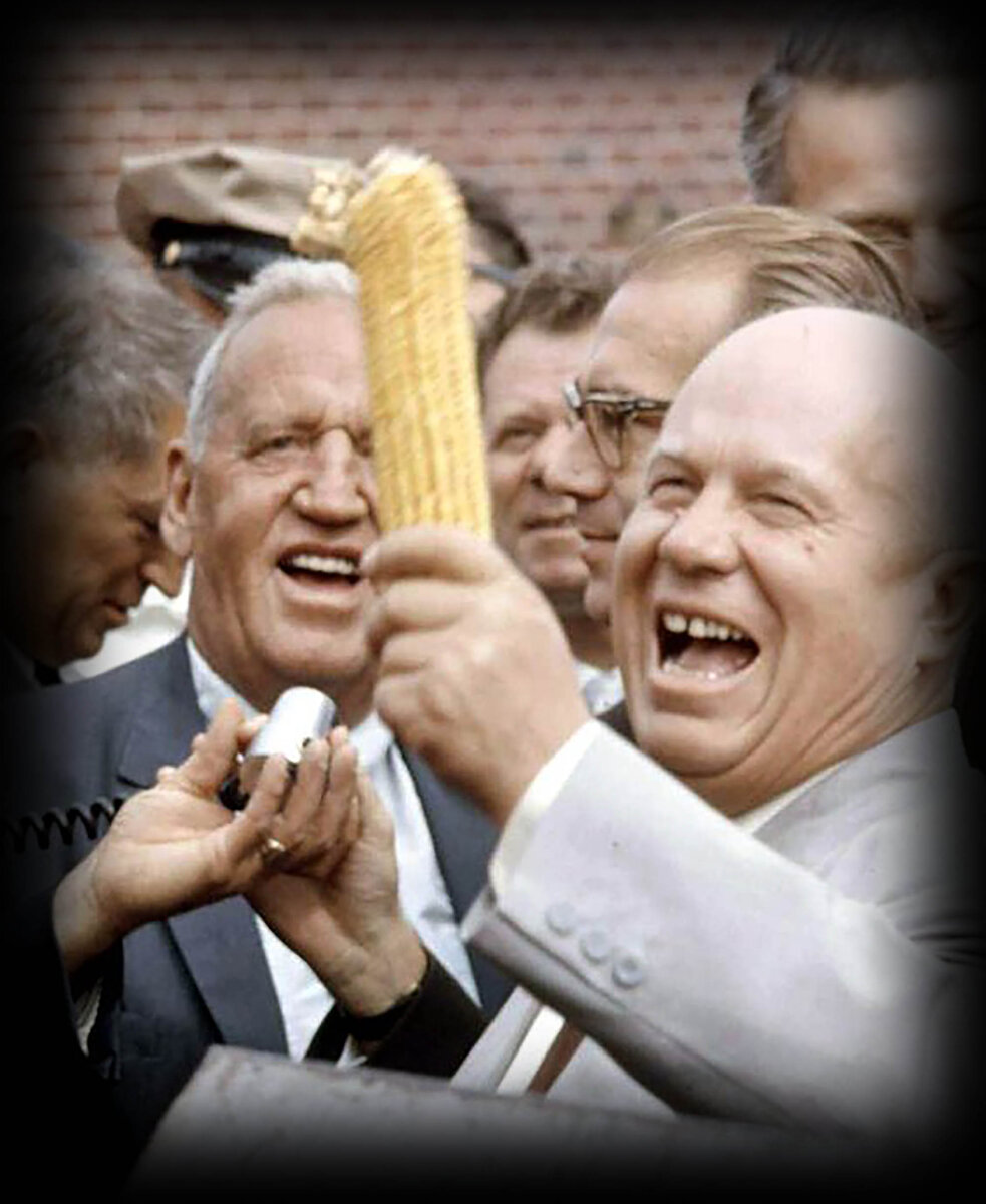 "Забросить" космонавтов и смех в лифте: неожиданные приключения Хрущева в США