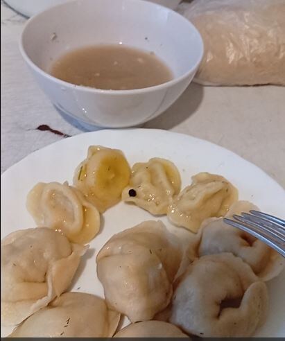 Сравнение пельменей Ермолина и мои....