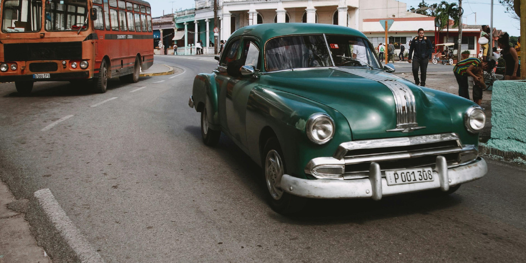 Туризму на Кубе пришел конец? Самолеты нечем заправлять, а туристов выселяют из отелей.