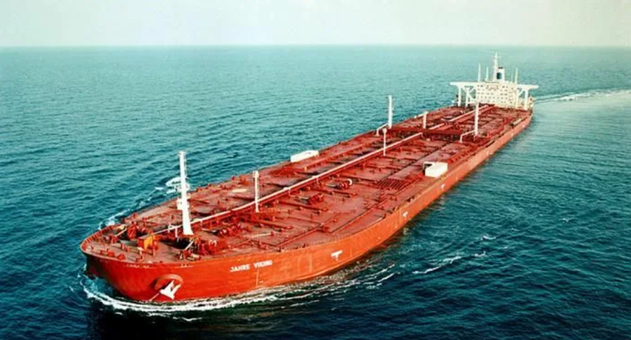 Последний левиафан: история корабля, который был слишком огромен для этого мира