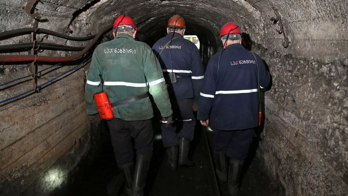 © photo: Saknakhshiri 