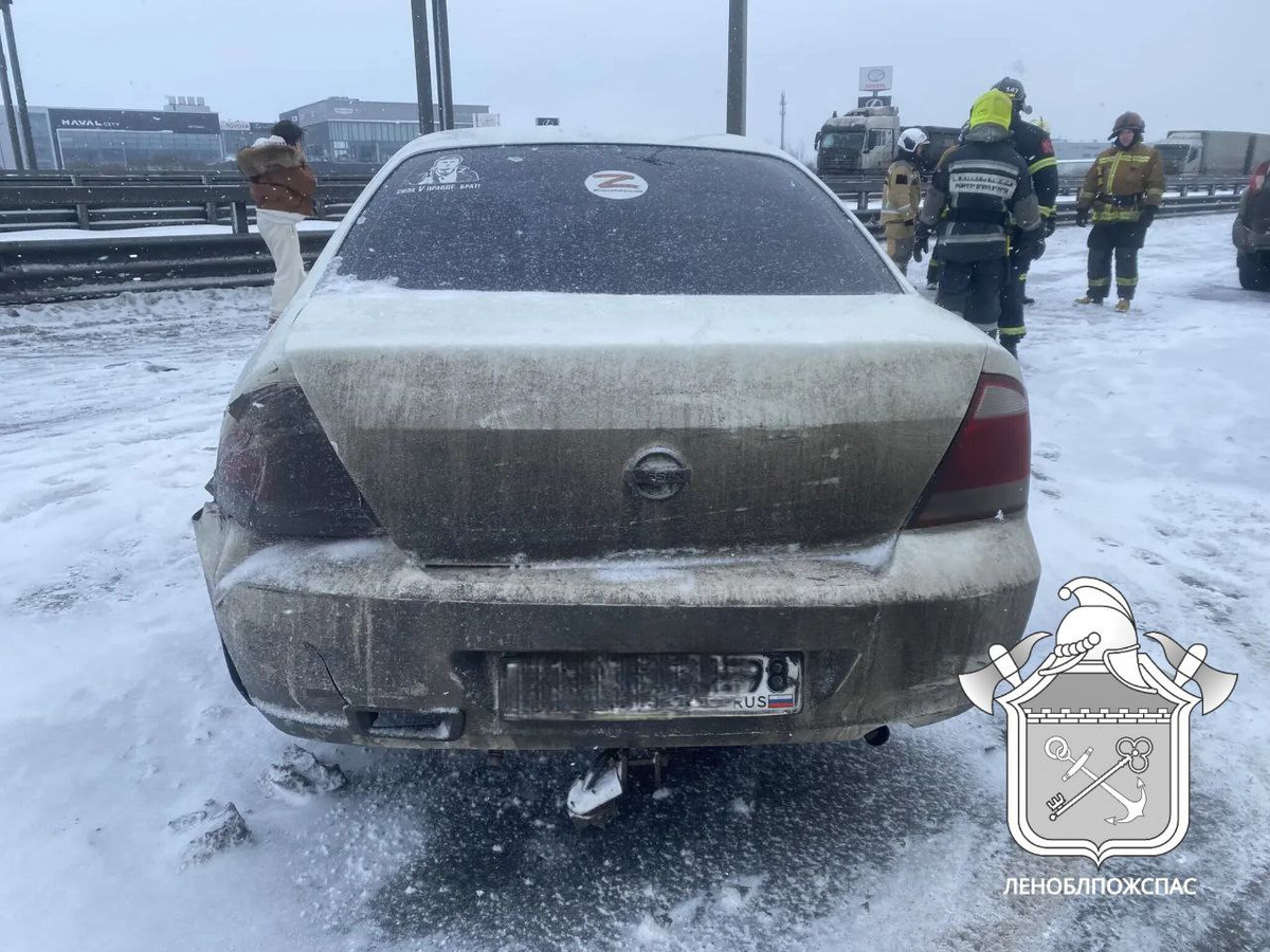    Фото: https://t.me/lenoblpozhspas/640