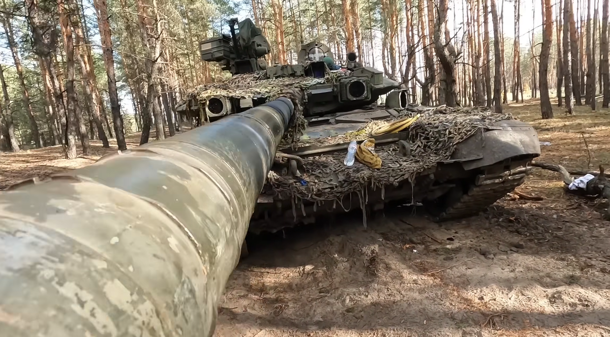 Красавец Т-90А с ядерным набоем. Смотрим со всех сторон. Мнение людей