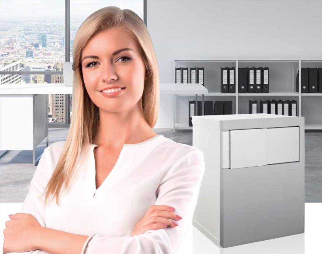 Сейфы не любят суеты: все действия следует производить спокойно и четко