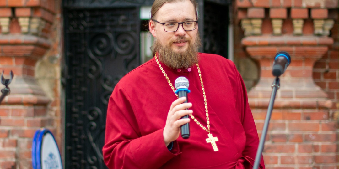 Путь церковной записки - что происходит с именами, которые мы подаем в храме. Священник Александр Ермолин.