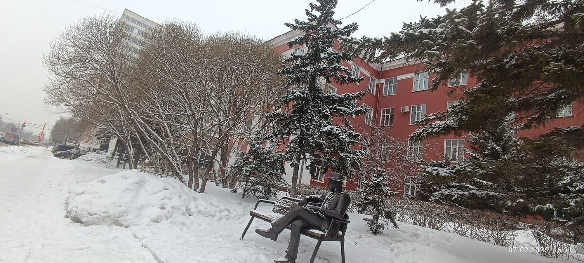 Где-то на просторах моего города. Фотография автора, февраль 2026 года. 