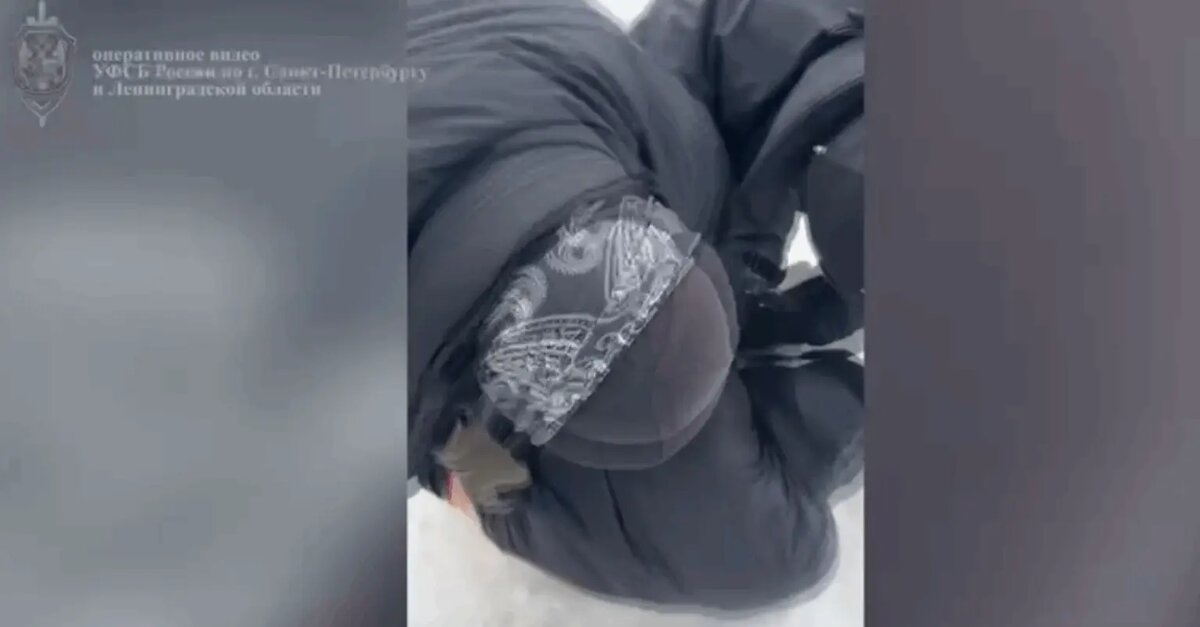    Фото: стоп-кадр видео от пресс-службы УФСБ России по Петербургу и Ленобласти