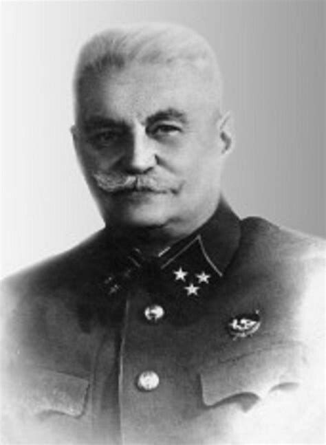 Дмитрий Надежный.