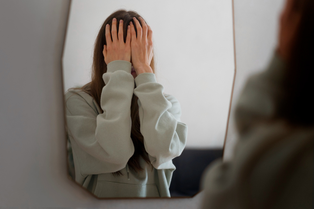 Диссоциативное конверсионное расстройство: как проявляется и лечится. (источник изображения: freepik.com)