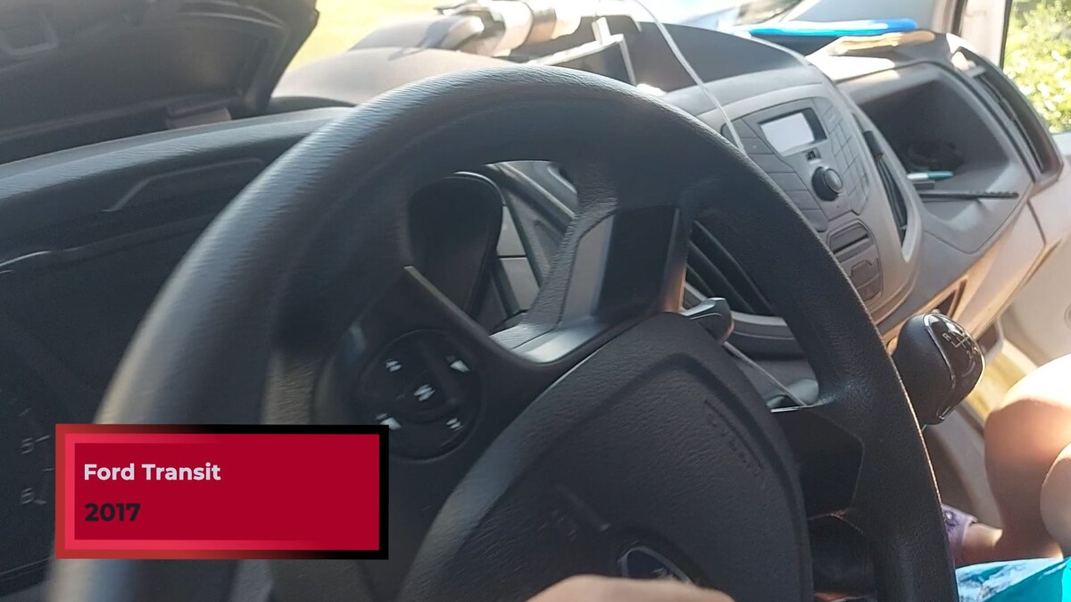 Салон автмобиля Ford Transit в новом кузове.