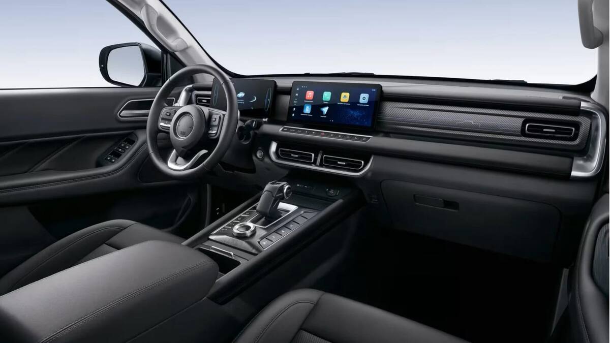    Салон GWM Poer более современный и вместительный / haval-motor.kz