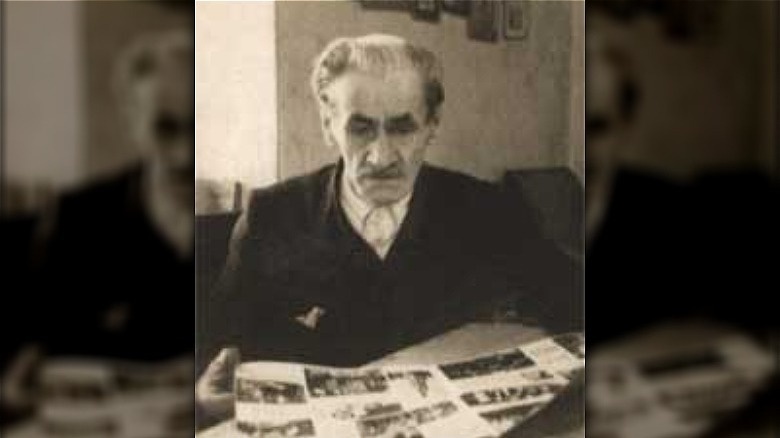 Спиридон Иванович на пенсии.