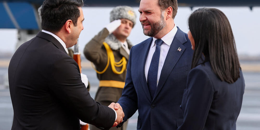 Вице-президент США Вэнс прибыл в Армению