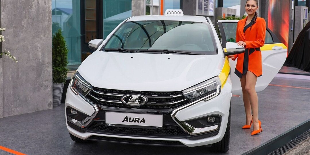 Минпромторг анонсировал перечень автомобилей, которые можно будет официально использовать в такси