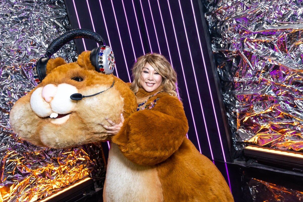 Анита Цой в образе Хомяка в проекте «Маска». Фото: телеканал НТВ