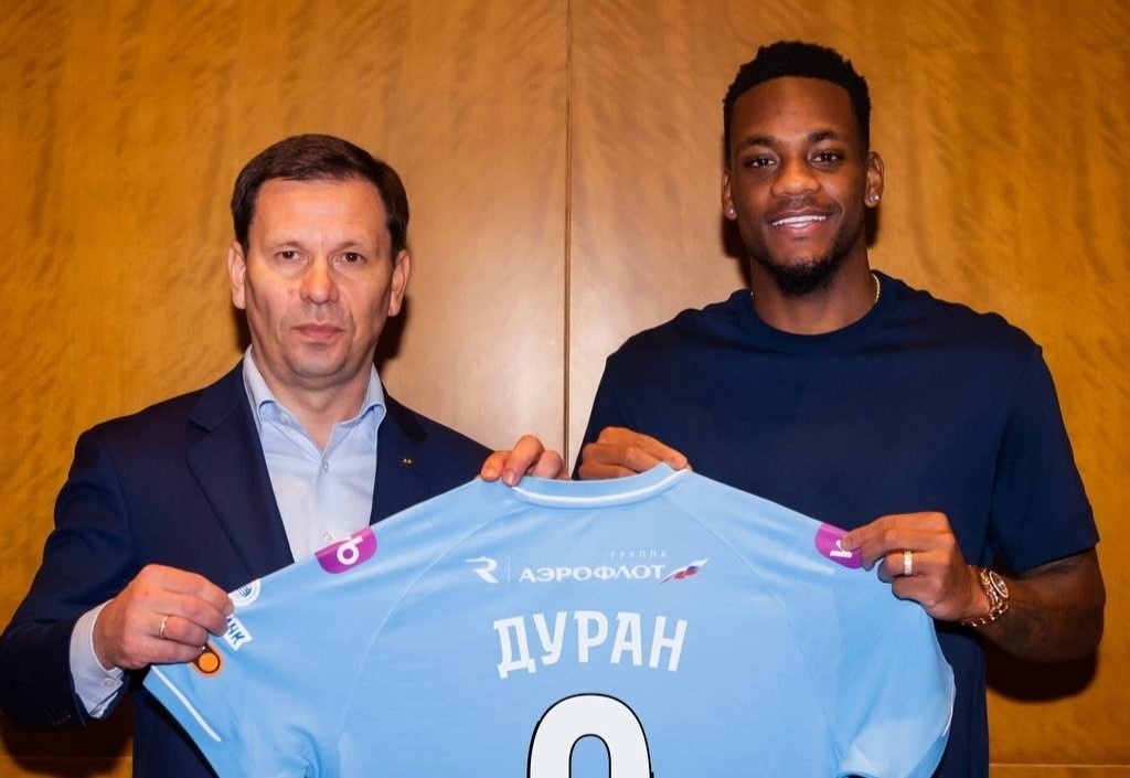    Константин Зырянов и Джон Дуран. ФК «Зенит»