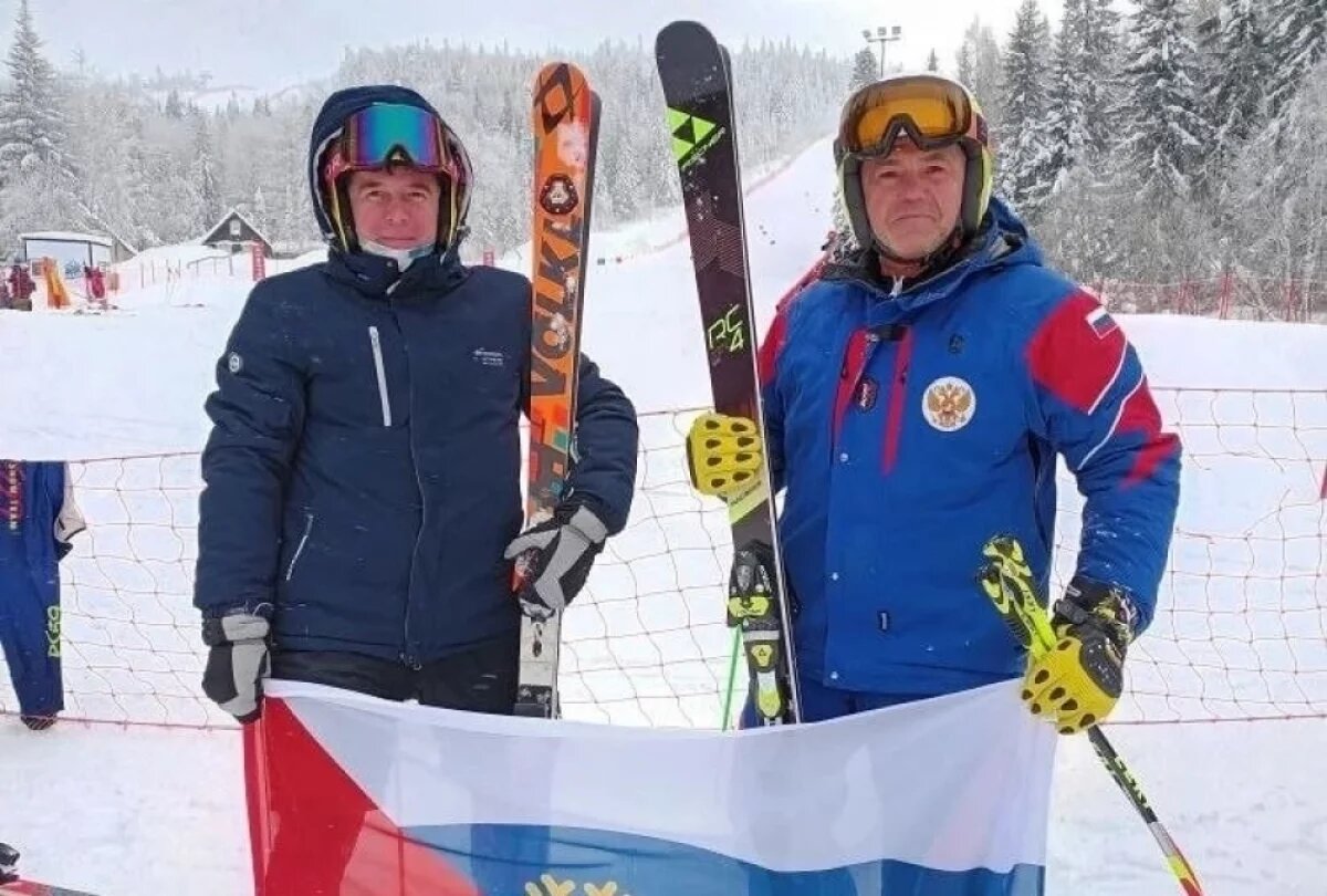    Парашютист из Тюменской области завоевал медаль на Кубке России