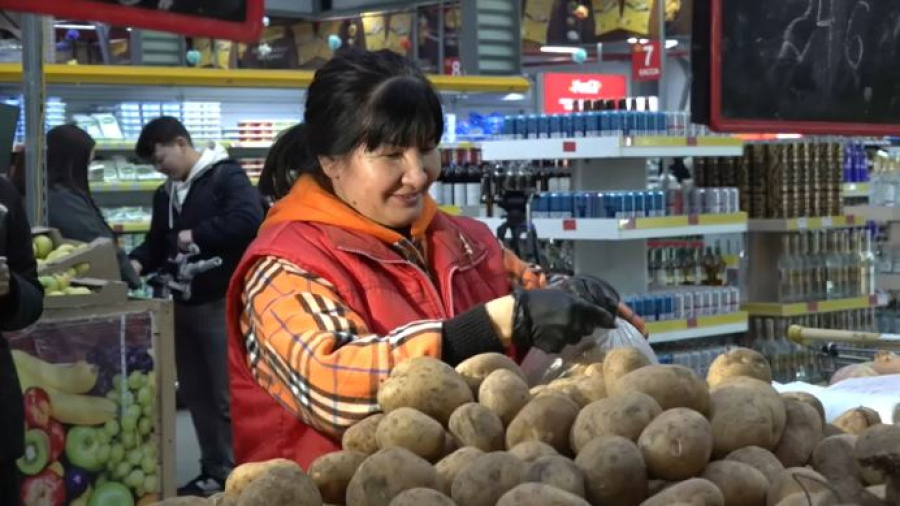 Цену на картофель завышали в семь раз в ЗКО