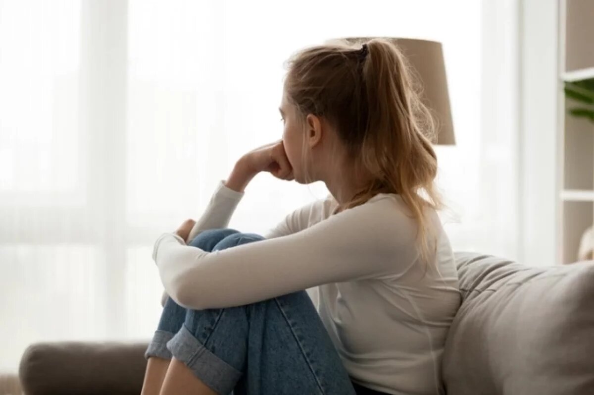    В тесноте и обиде.