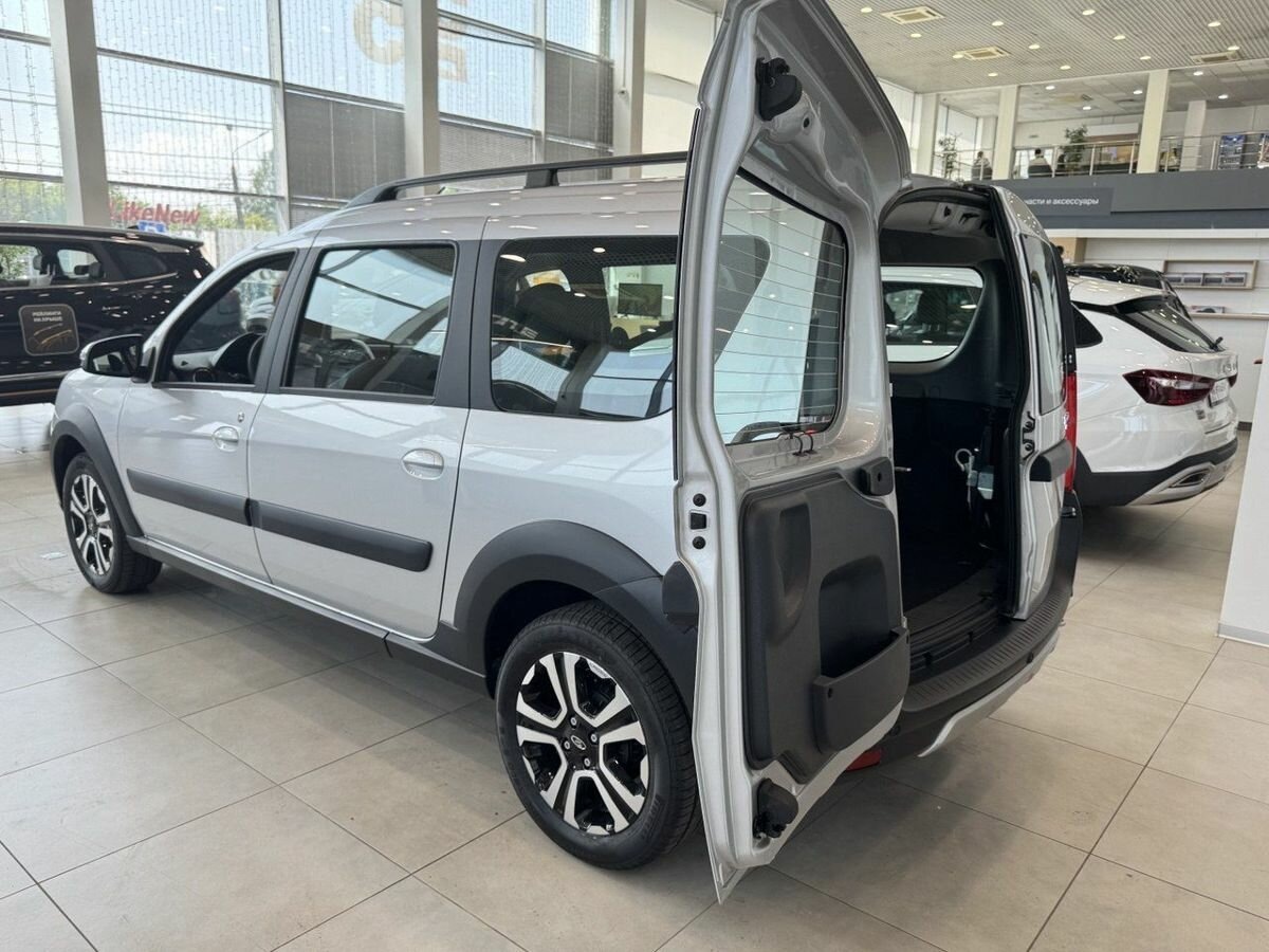 Lada Largus Cross. Источник иллюстрации - auto.ru