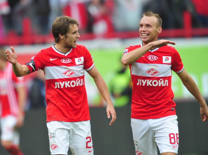 Д. Комбаров (слева) и Глушаков. Фото из открытых источников сети Интернет 