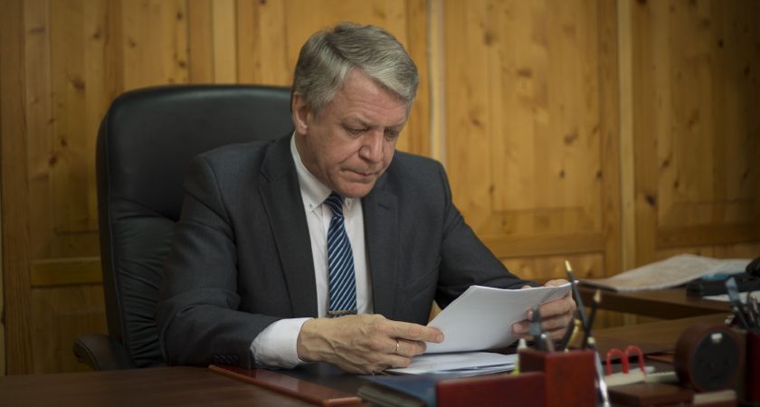    Фото администрации Омутнинского района