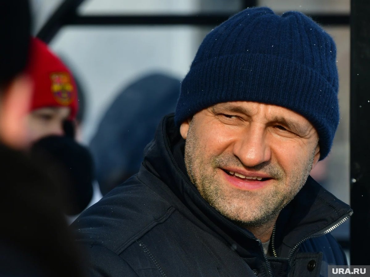     Артем Жога принял участие в мероприятии, посвященном 10‑летнему юбилею Федерации адаптивного хоккея