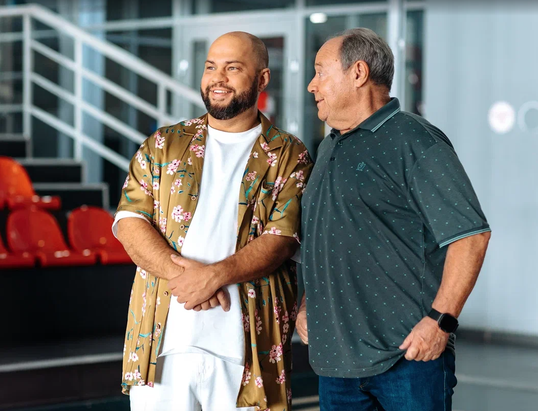    "Роман Постовалов и Алексей Маклаков в комедии «Солнце, море, два ствола». ФОТО: СТС"