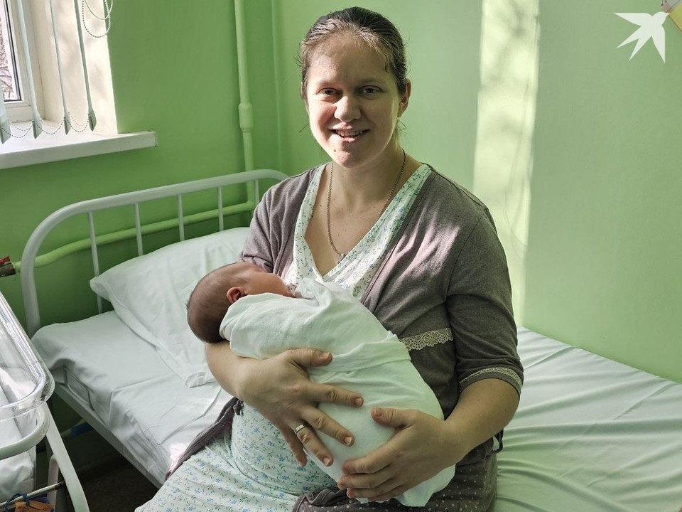    Мальчик весом 7 килограммов 60 граммов и ростом 70 сантиметров родился в Волгоградской области Инна ШЕРЕМЕТЬЕВА