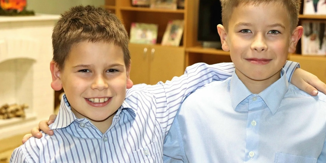 БРАТЬЯМ НУЖНА СЕМЬЯ!!!