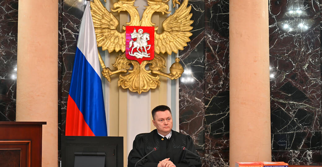 С судей спросили за матерей и тещ