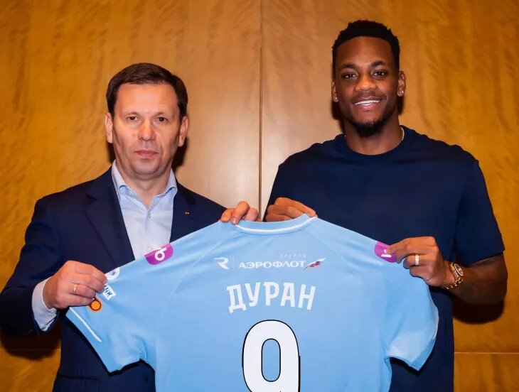 Фото: ФК Зенит, ФК Спартак, Социальные сети