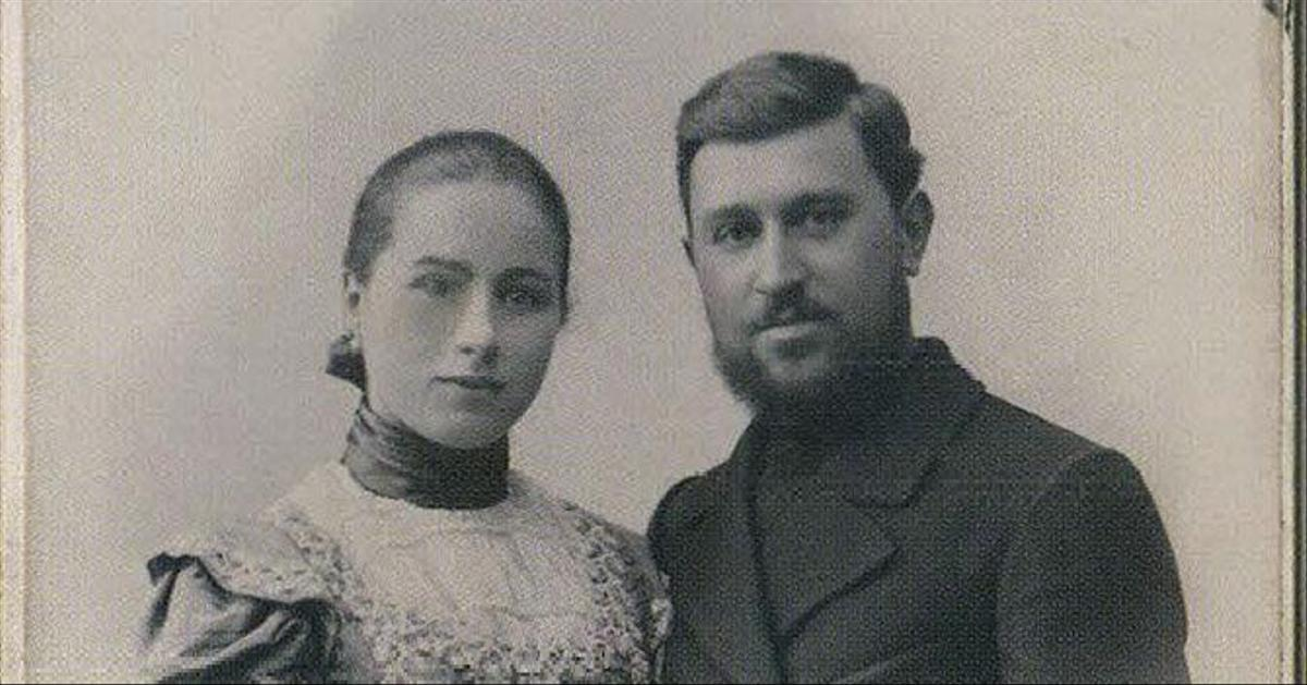 семья Абрикосовых (Груша и Алексей)