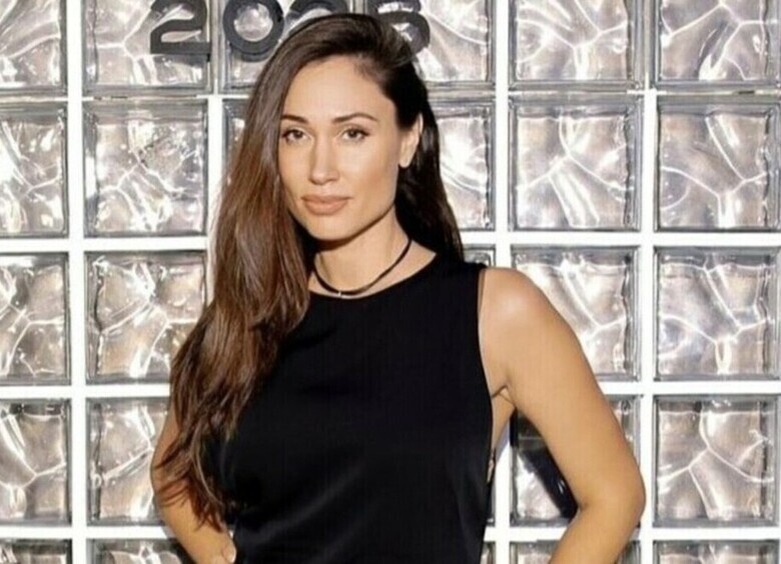     Елена Товстик