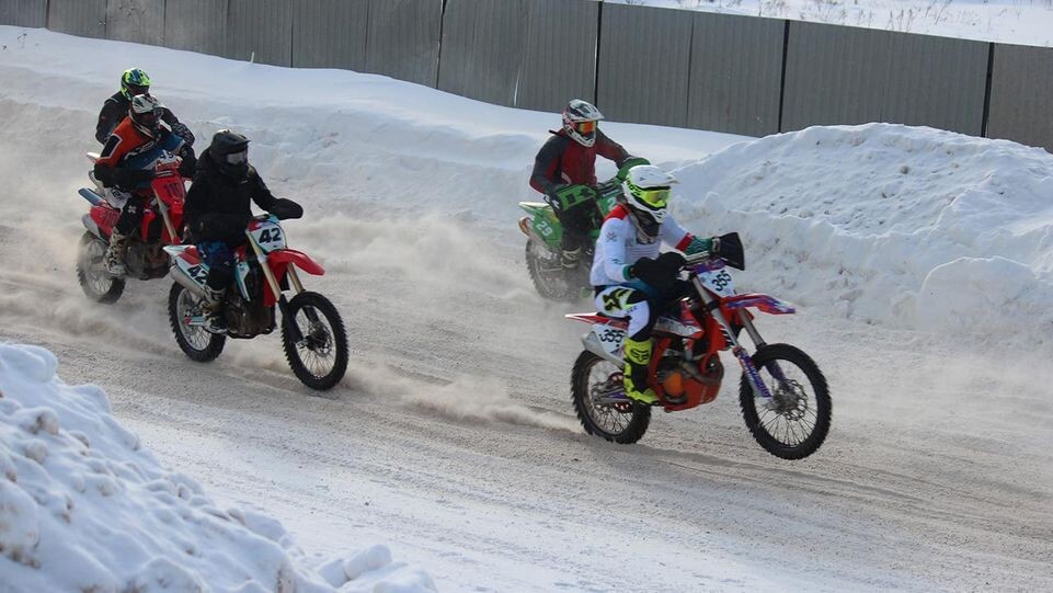    № 355 Артем Зеленков, класс от 35 лет, занял третье место / Владимир Гуськов