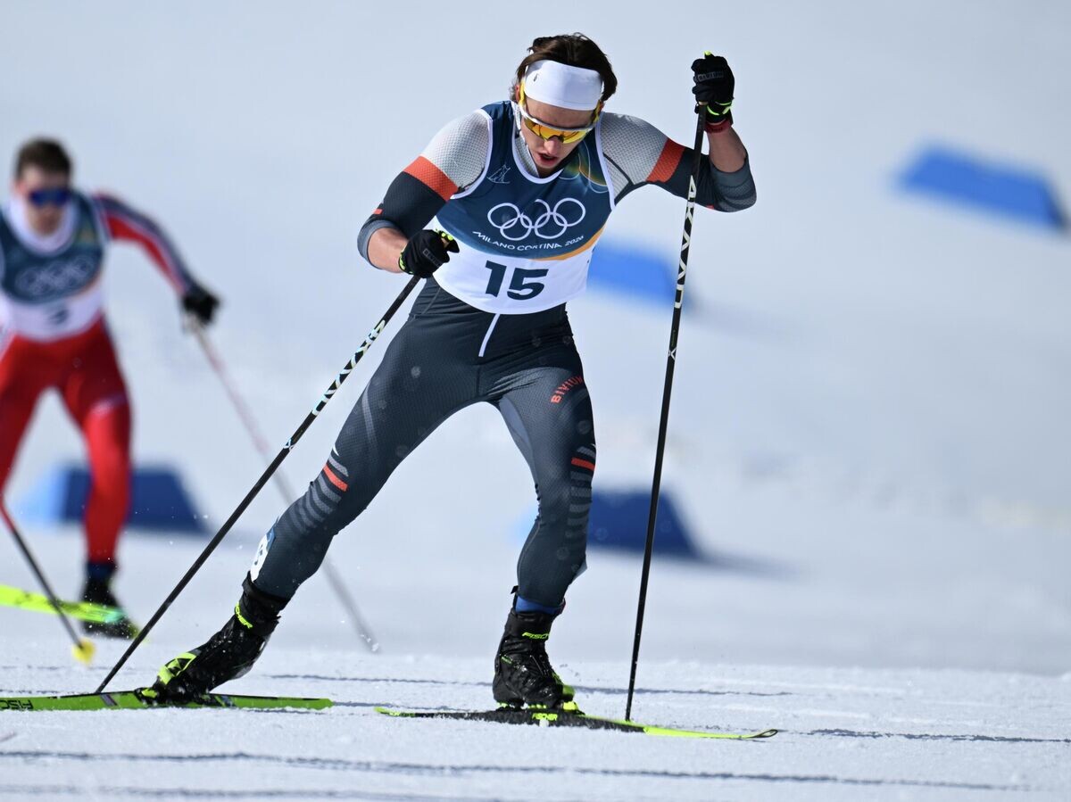    Российский спортсмен Савелий Коростелев на дистанции скиатлона 10км + 10км соревнований по лыжным гонкам среди мужчин зимних Олимпийских игр 2026 | © РИА Новости