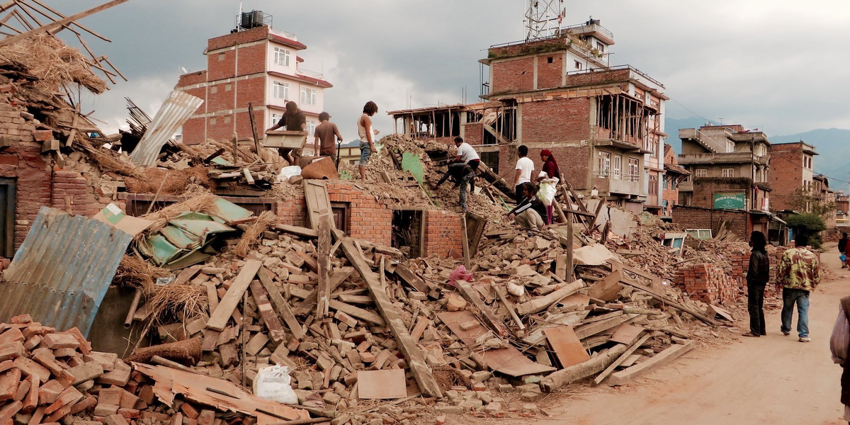 Последствия землетрясения в Непале в 2015 году