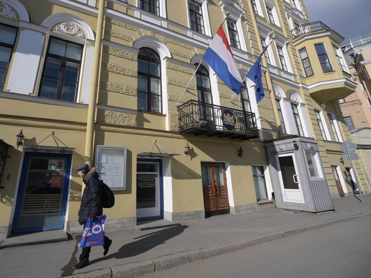    Здание генерального консульства Нидерландов в Санкт-Петербурге | © РИА Новости / Александр Гальперин