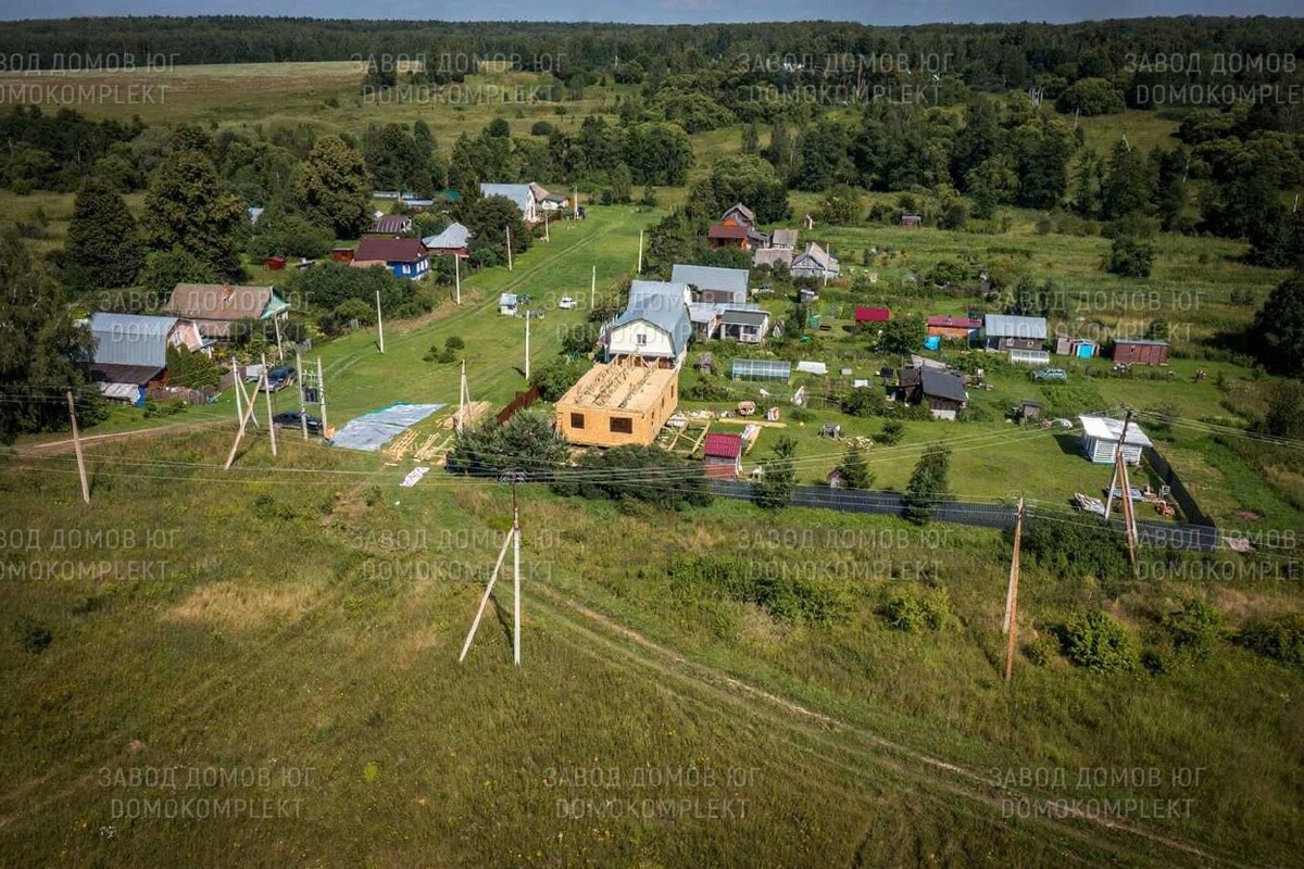  СИП-технологии позволяют возводить полноценные и комфортные дома на узких участках 