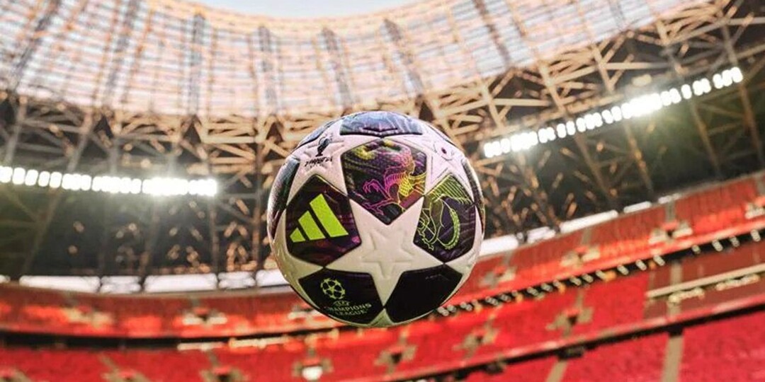 УЕФА презентовал мяч плей-офф Лиги чемпионов