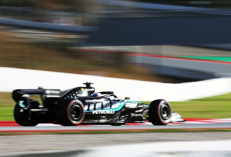    FIA впервые публично признала скандал вокруг моторов MercedesLAT Images / Mercedes