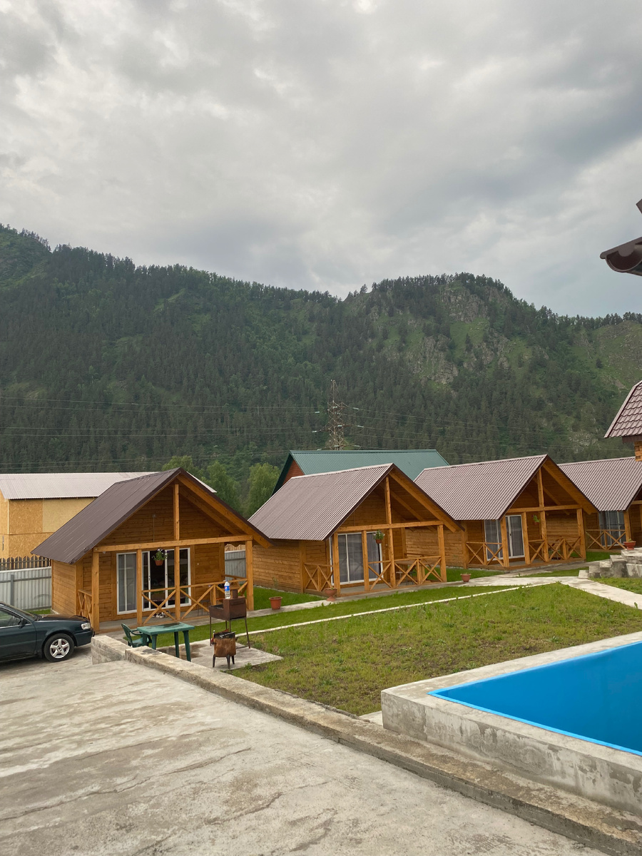 Стандартная база отдыха в Чемале 