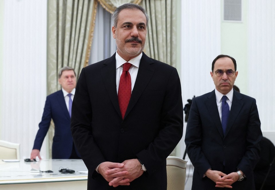    Фидан: Турция вступит в ядерную гонку, если в регионе появится ядерное оружие REUTERS