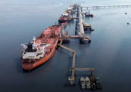    Индия не планирует сокращать закупки топлива из России — Bloomberg