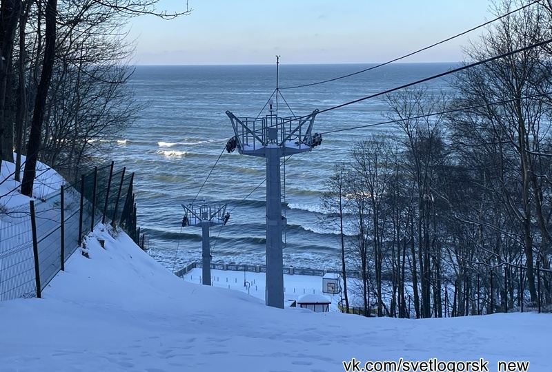 Почему в Светлогорске скрывают про заплату билетного кассира канатной дороги