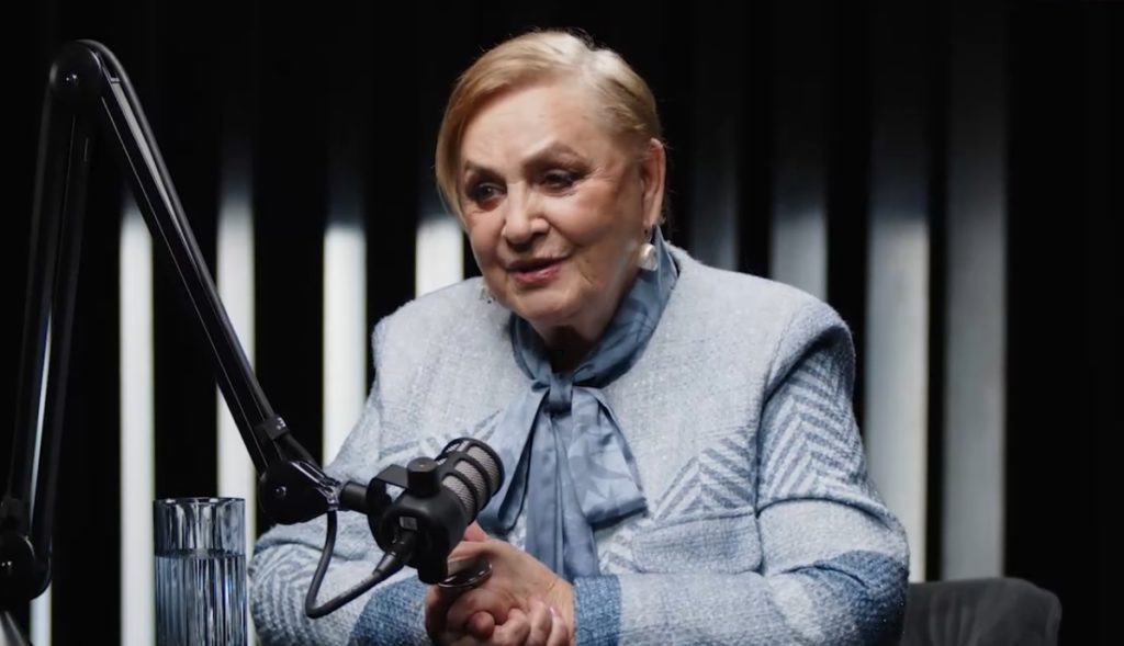 Татьяна Судец. Скриншот с видеозаписи онлайн-шоу "Сорян, это подкаст"📷    «Прошка ведь очень добрый»: Татьяна Судец рассказала Сурену Каграманову про Шаляпина и бабушек
